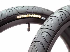 MAXXIS HOOKWORM  $35.000,00